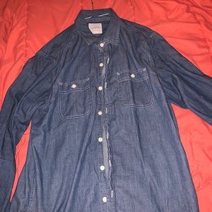 American Eagle Jean like button down shirt